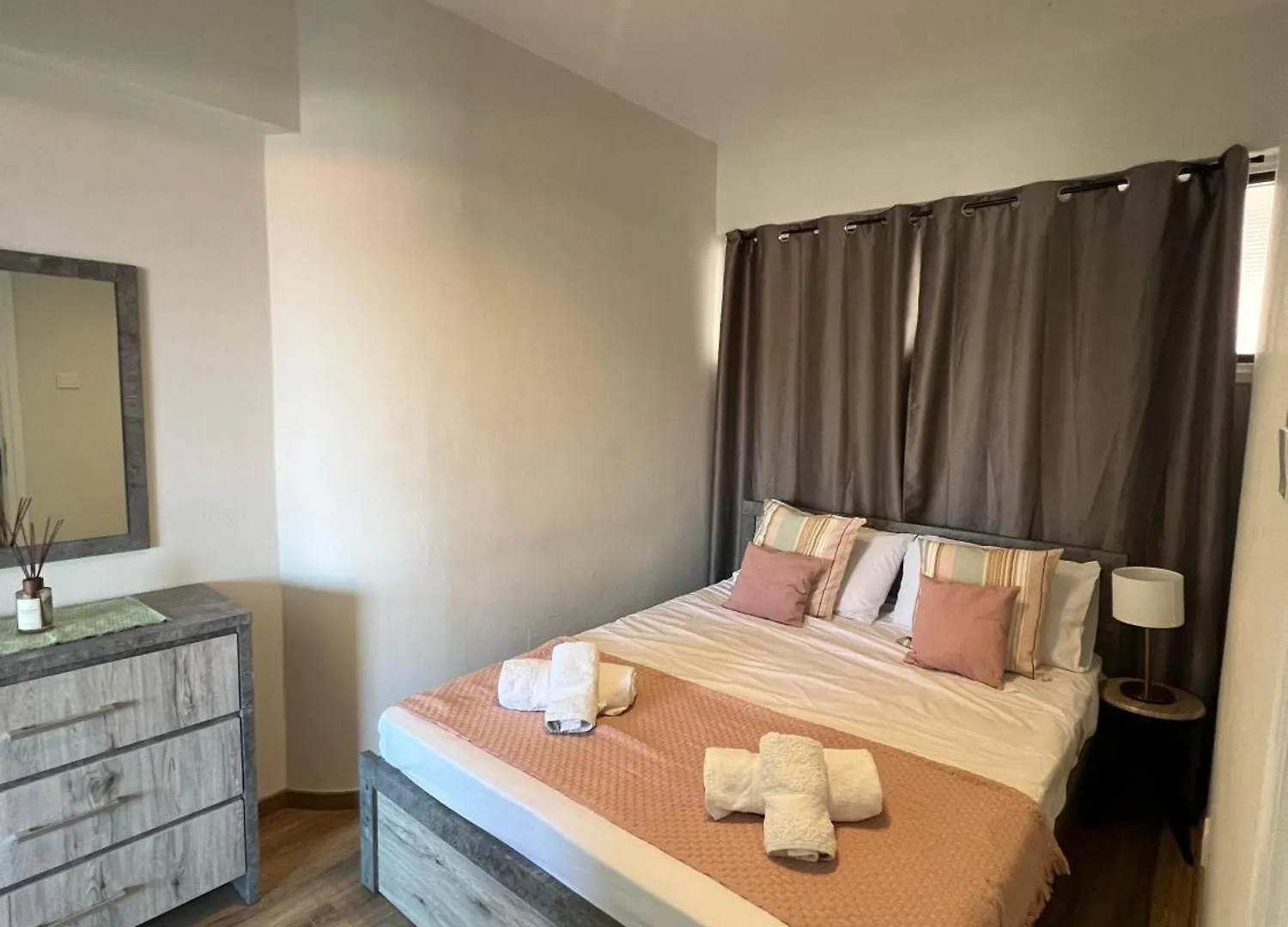 Апартаменты Azul Sea View Ларнака