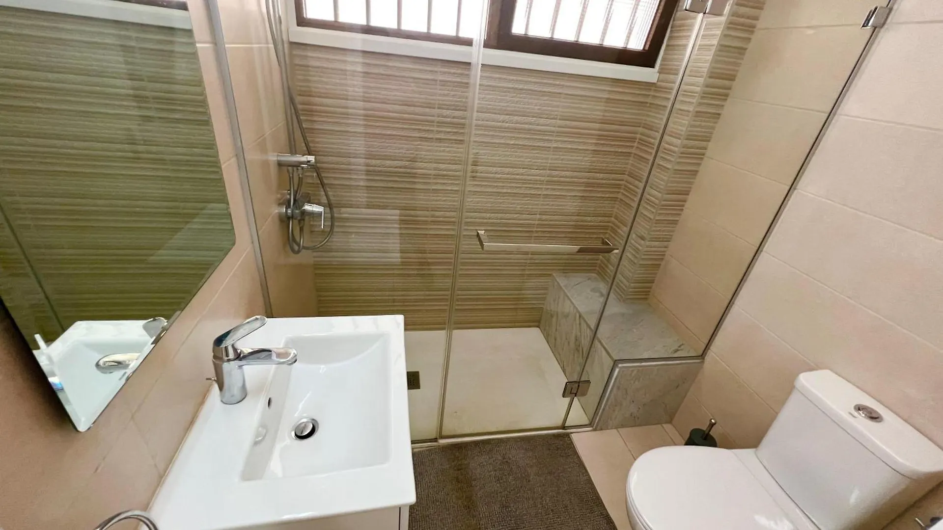 Azul Sea View Daire Larnaca Kıbrıs